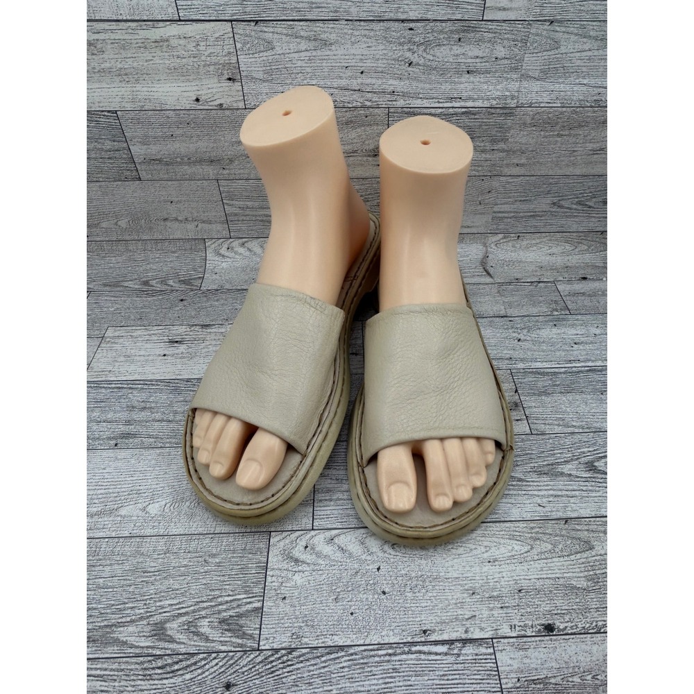 Born MRA6 Beige Leather Slide Sandals Women Size US 8 EU 39 Handcrafted Mexico‎